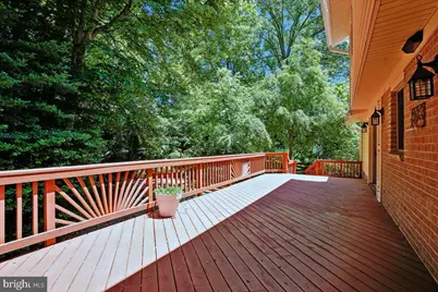 4945 Gainsborough Drive, Fairfax, VA 22032 - Photo 6