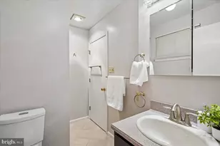 4945 Gainsborough Dr, Fairfax, VA 22032 - Photo 26