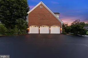 5452 Chandley Farm Cir, Centreville, VA 20120 - Photo 78