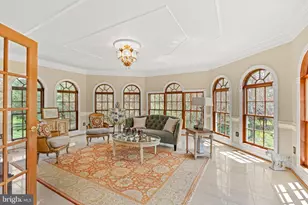 5452 Chandley Farm Cir, Centreville, VA 20120 - Photo 6