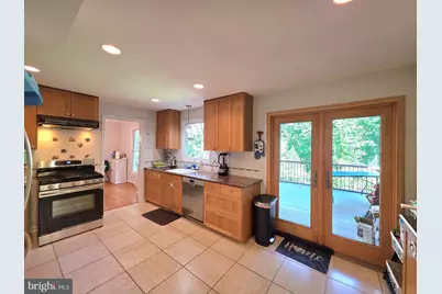 10930 Howland Drive, Reston, VA 20191 - Photo 8