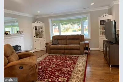 7413 Farnum Street, Springfield, VA 22151 - Photo 6