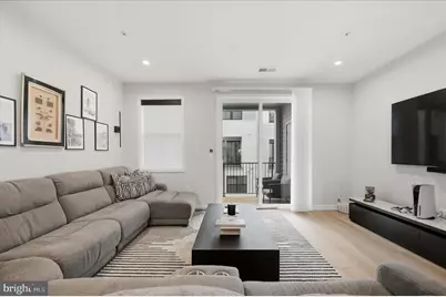 14435 Glen Manor Drive #603, Chantilly, VA 20151 - Photo 12
