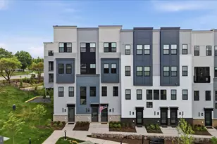 14435 Gln Mnr Dr, Chantilly, VA 20151 - Photo 1