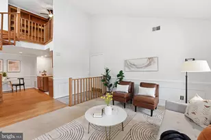 6057 Essex House Square, Alexandria, VA 22310 - Photo 4