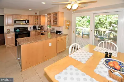 8606 Etta Drive, Springfield, VA 22152 - Photo 4