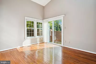 7558 Cross Gate Lane, Alexandria, VA 22315 - Photo 4