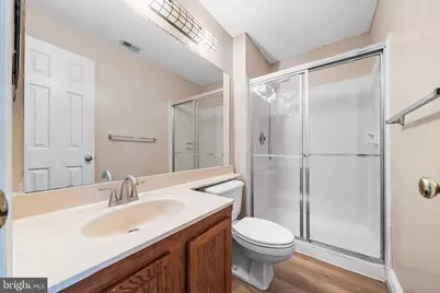 12109 Green Ledge Court #301, Fairfax, VA 22033 - Photo 18