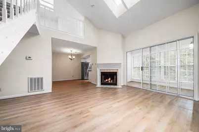 12109 Green Ledge Court #301, Fairfax, VA 22033 - Photo 8