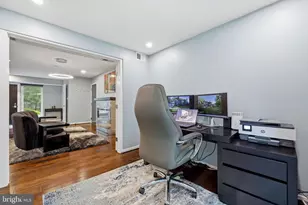 6906 Deer Run Dr, Alexandria, VA 22306 - Photo 12
