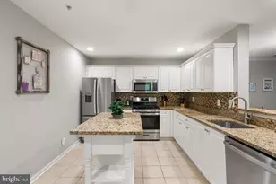 4315 Hackney Coach Ln, Fairfax, VA 22030 - Photo 10