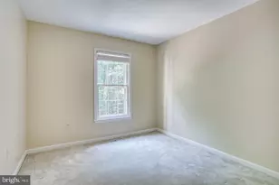 11793 Great Owl Cir, Reston, VA 20194 - Photo 16
