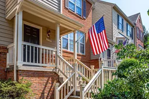11793 Great Owl Cir, Reston, VA 20194 - Photo 2