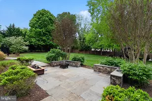 1084 Mill Field Ct, Great Falls, VA 22066 - Photo 56