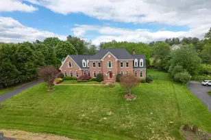 1084 Mill Field Ct, Great Falls, VA 22066 - Photo 64