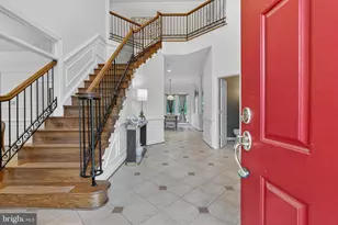 1084 Mill Field Ct, Great Falls, VA 22066 - Photo 6