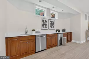1084 Mill Field Ct, Great Falls, VA 22066 - Photo 44