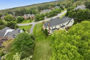 1084 Mill Field Ct, Great Falls, VA 22066 - Photo 66