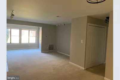 2822 Lee Oaks Place #101, Falls Church, VA 22046 - Photo 8