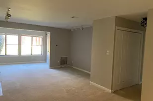 2822 Lee Oaks Pl, Falls Church, VA 22046 - Photo 8