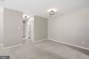 2822 Lee Oaks Pl, Falls Church, VA 22046 - Photo 6