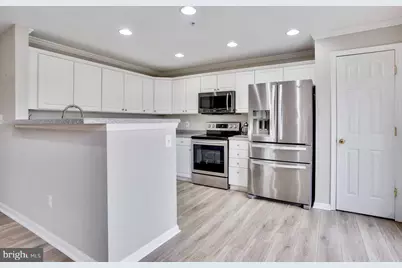 1931 Crescent Park Drive #103B, Reston, VA 20190 - Photo 6