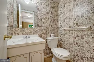 4750 Carterwood Dr, Fairfax, VA 22032 - Photo 24