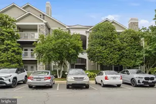 1720 Lake Shore Crest Dr, Reston, VA 20190 - Photo 2