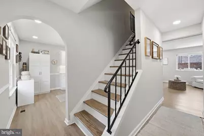 9635 Lindenbrook Street, Fairfax, VA 22031 - Photo 4