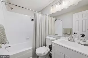 9635 Lindenbrook St, Fairfax, VA 22031 - Photo 24