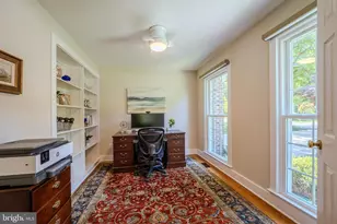 11910 Winstead Ln, Reston, VA 20194 - Photo 16