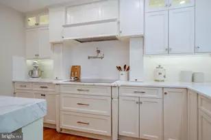 11910 Winstead Ln, Reston, VA 20194 - Photo 6