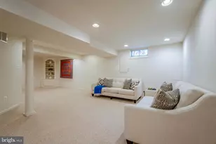 11910 Winstead Ln, Reston, VA 20194 - Photo 40