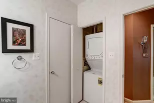 12232 Fort Buffalo Cir, Fairfax, VA 22033 - Photo 34