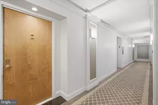 1800 Old Meadow Rd, McLean, VA 22102 - Photo 8