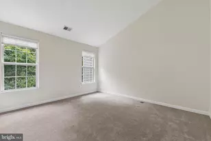 3009 Barden Oaks Ct, Oakton, VA 22124 - Photo 20