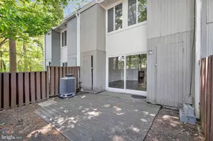 2202 Southgate Square, Reston, VA 20191 - Photo 20