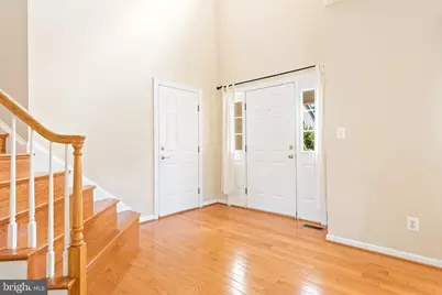 2202 Sarah Woods Court, Vienna, VA 22182 - Photo 4