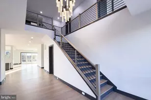 2613 Beacon Hill Rd, Alexandria, VA 22306 - Photo 6