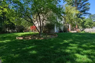 1835 Batten Hollow Rd, Vienna, VA 22182 - Photo 46