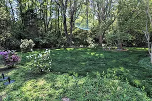 1835 Batten Hollow Rd, Vienna, VA 22182 - Photo 18