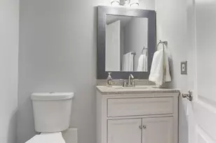 3800 Powell Ln, Falls Church, VA 22041 - Photo 24
