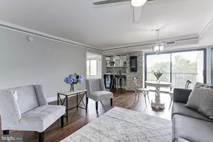 3800 Powell Ln, Falls Church, VA 22041 - Photo 4