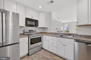 4505 Sahalee Ct, Alexandria, VA 22312 - Photo 8