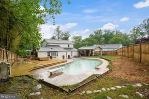 7558 Park Ln, Annandale, VA 22003 - Photo 46