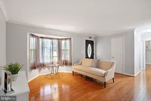7558 Park Ln, Annandale, VA 22003 - Photo 14