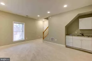 4175 Lower Park Dr, Fairfax, VA 22030 - Photo 30