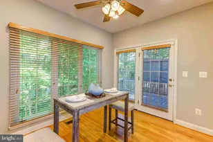 4175 Lower Park Dr, Fairfax, VA 22030 - Photo 14