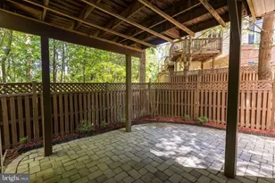 4175 Lower Park Dr, Fairfax, VA 22030 - Photo 36