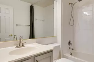 4147 Presgraves Ct, Chantilly, VA 20151 - Photo 46